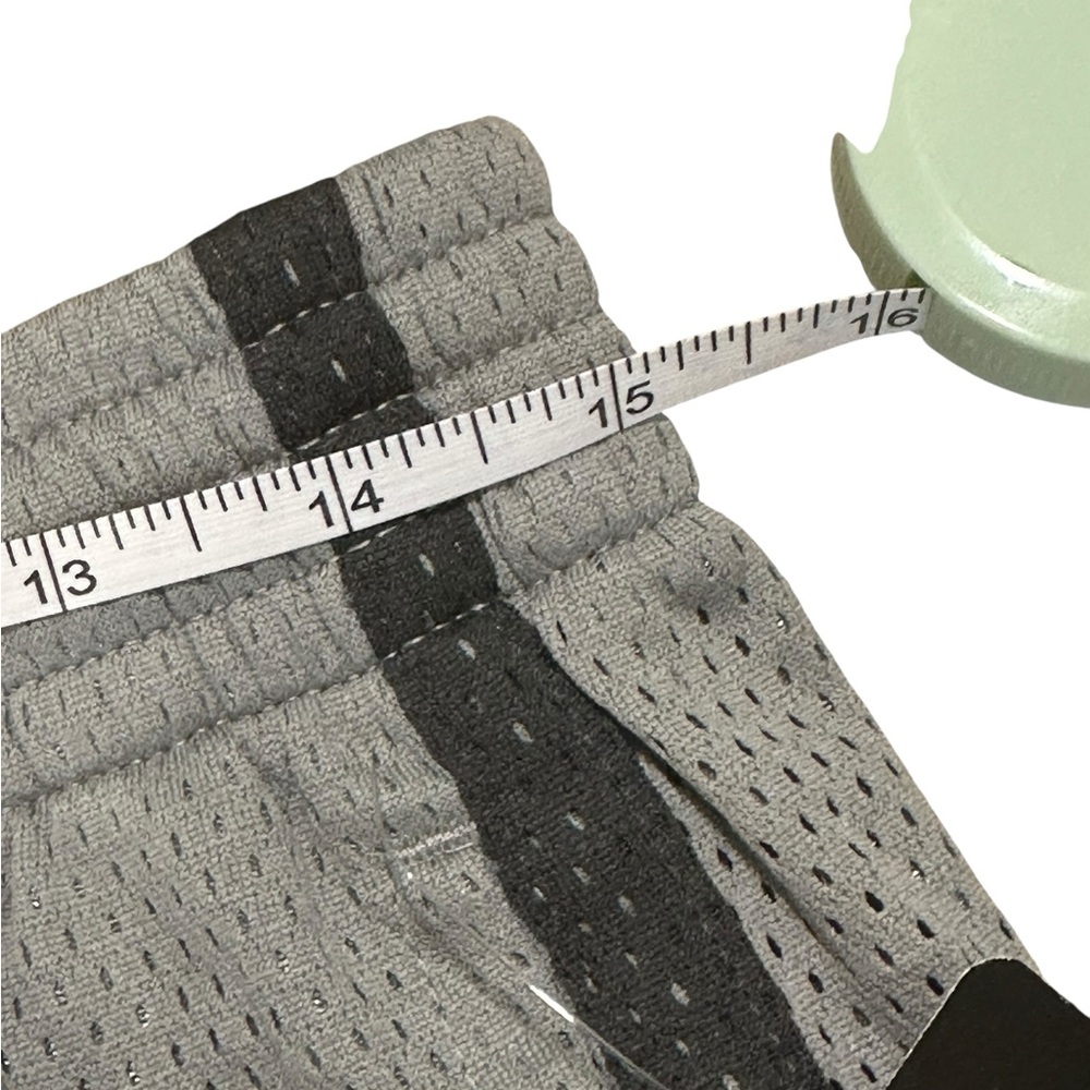 C9 by Champion Men's Light Gray Athletic Mesh Shorts with Dark Gray Trim (NWT) - Picture 5 of 7